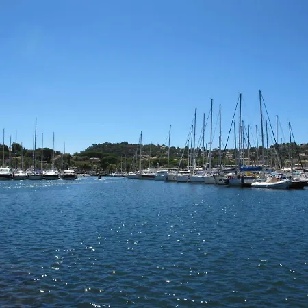 דירה Les Jardins De La Mer-4 By Interhome קבלייר-סור-מר